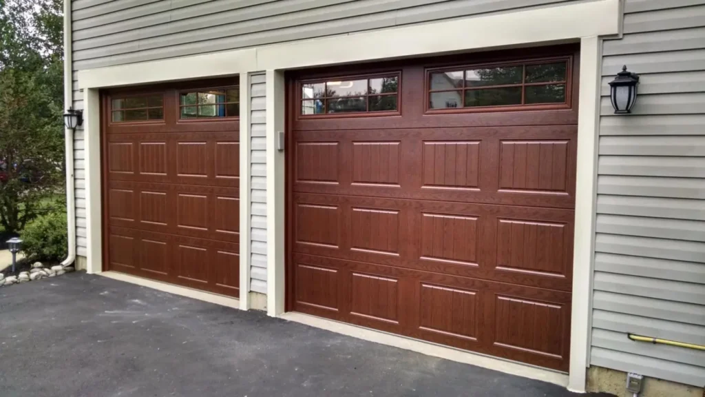 garage door in Sacramento